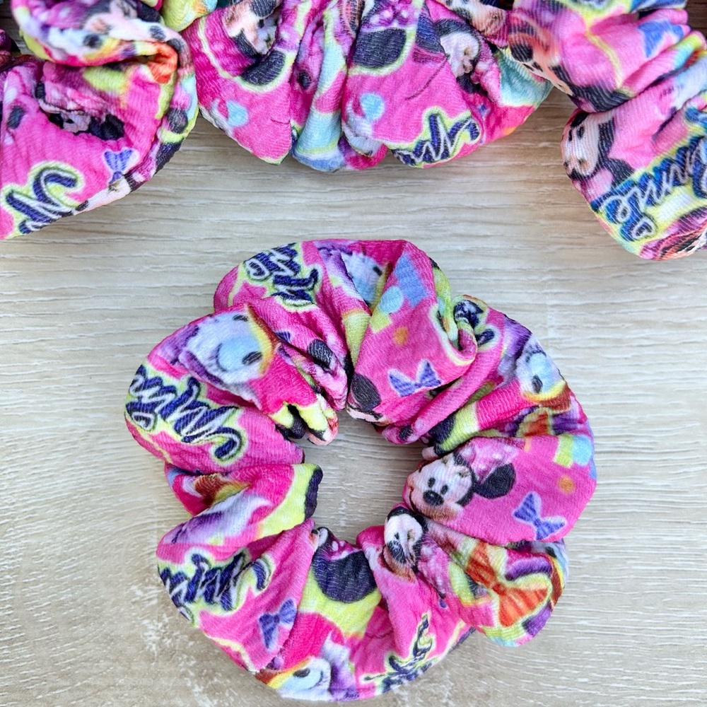 Disney & friends waterproof Scrunchie